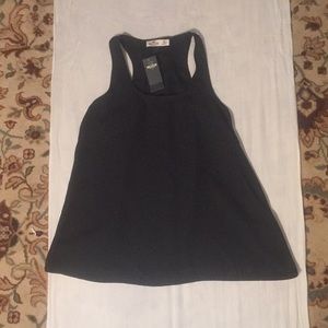 Black holister top
